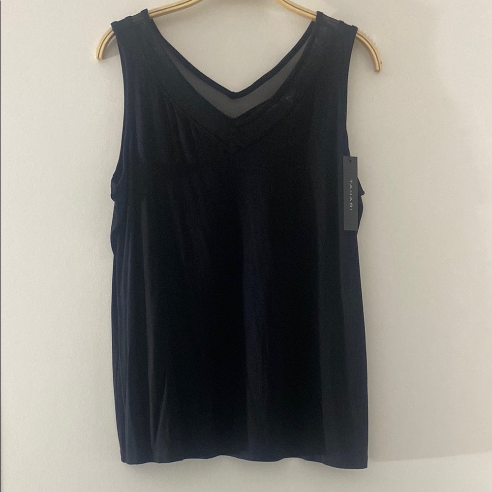 NWT TAHARI Black V-Neck Summer Top